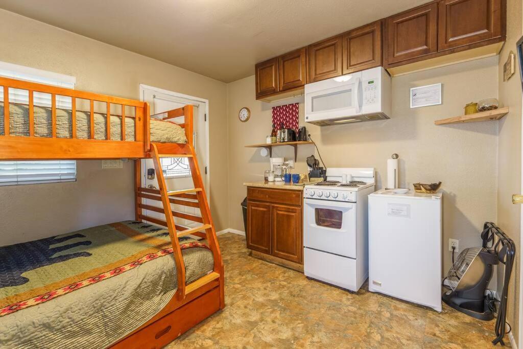 Acorn Cottage - Hidden Gem In Green Heaven, Getaway To Bass Lake & Yosemite Oakhurst Exterior foto